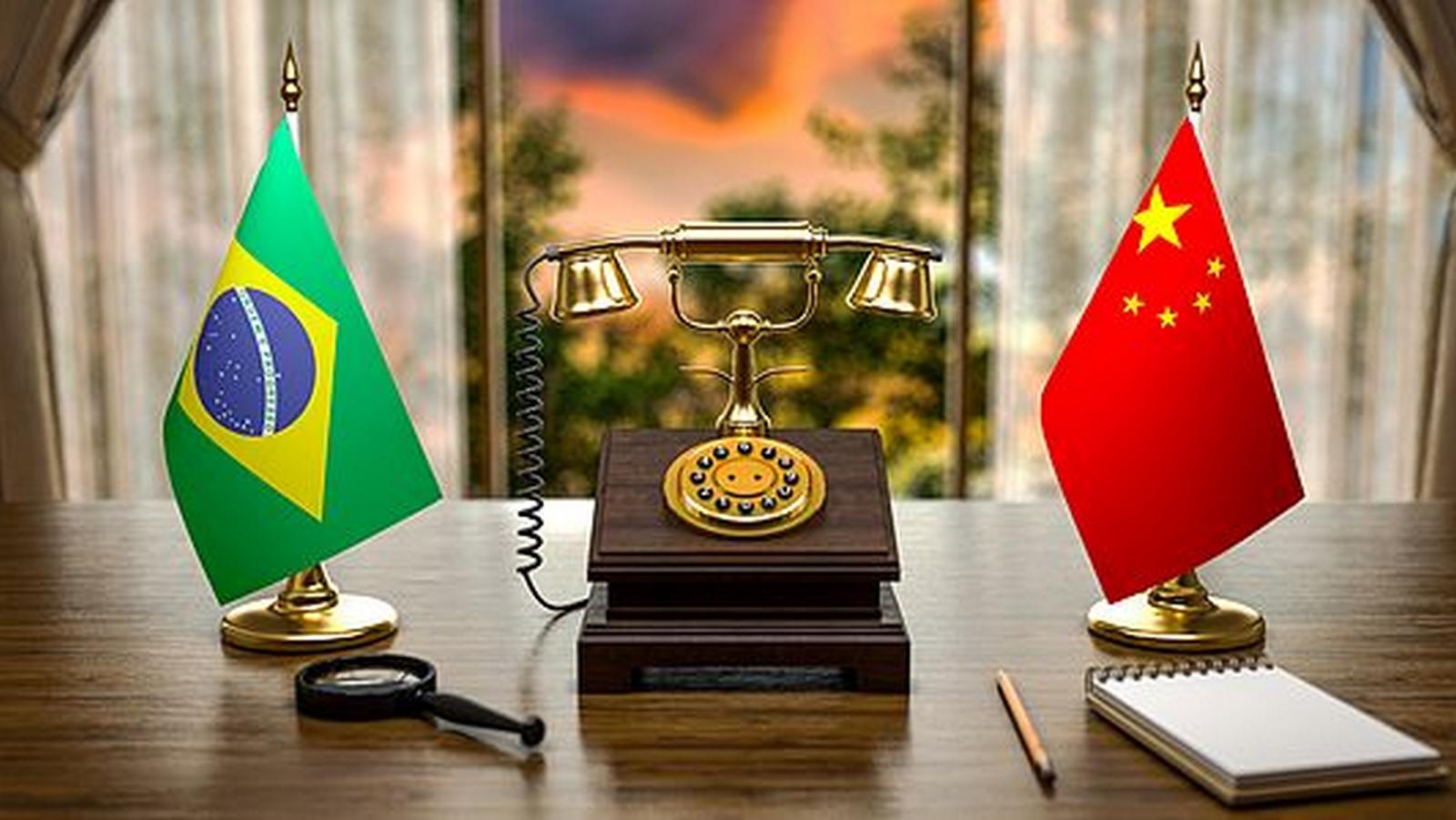 Rozmowa telefoniczna Xi Jinpinga z prezydentem Brazylii