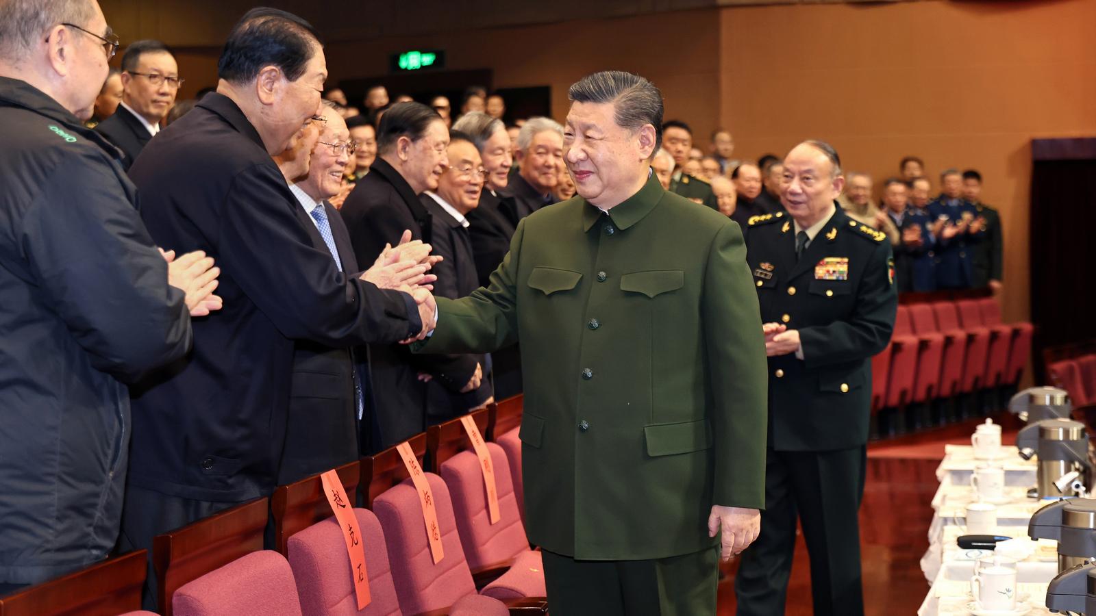 Xi Jinping złożył życzenia noworoczne wszystkim weteranom chińskiej armii