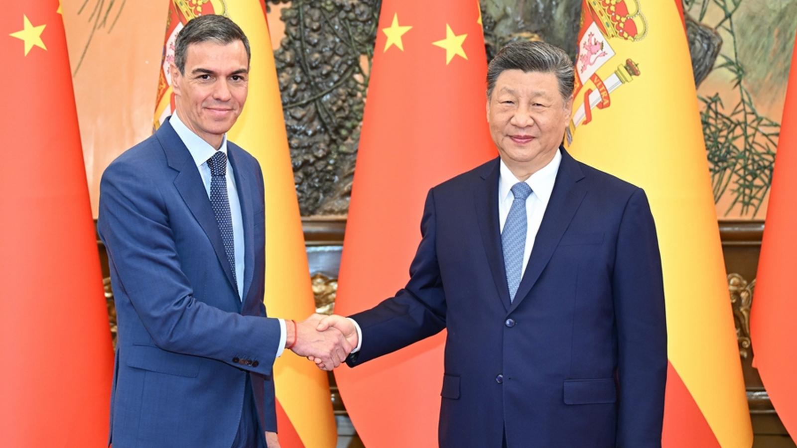 Xi Jinping spotkał się z premierem Hiszpanii