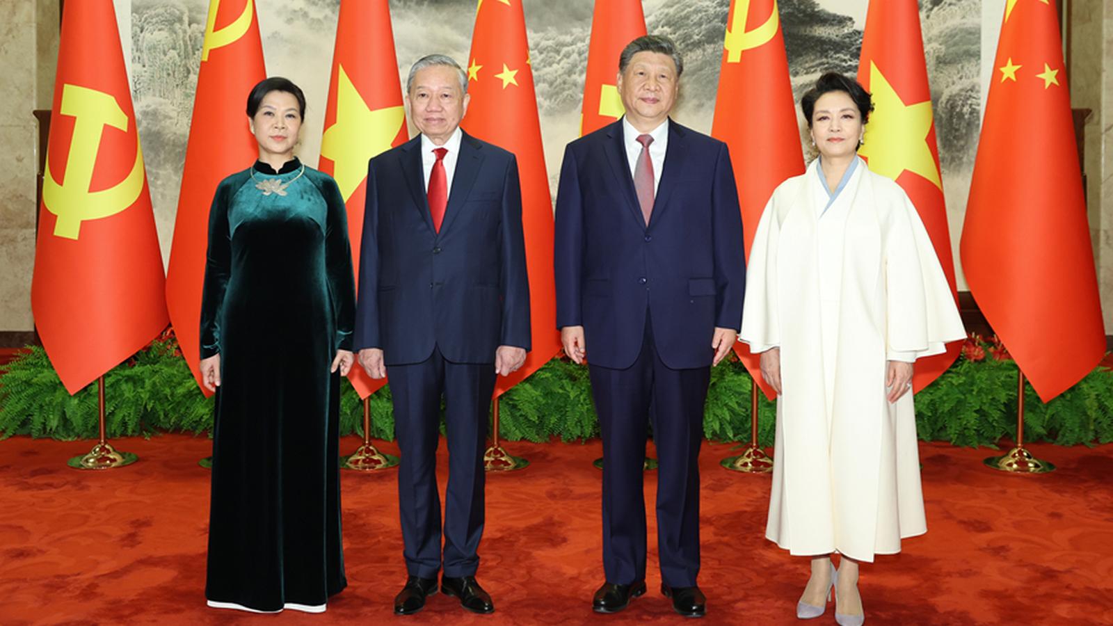 Xi Jinping rozmawiał z To Lamem, sekretarzem generalnym Komunistycznej Partii Wietnamu