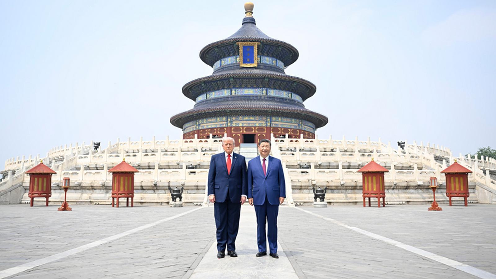 Przewodniczący Xi Jinping i prezydent USA Donald Trump zwiedzili Świątynię Nieba